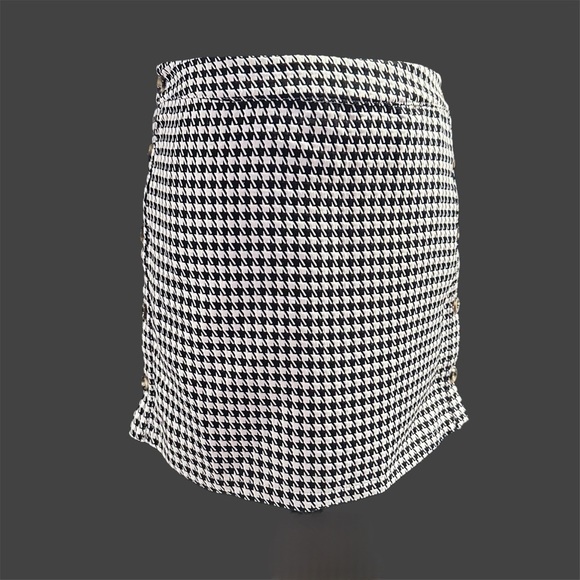 Sugarlips Black and White Houndstooth Mini Pencil Skirt - Picture 2 of 7